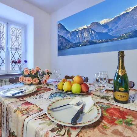 Frontelago Lake Como דירה *